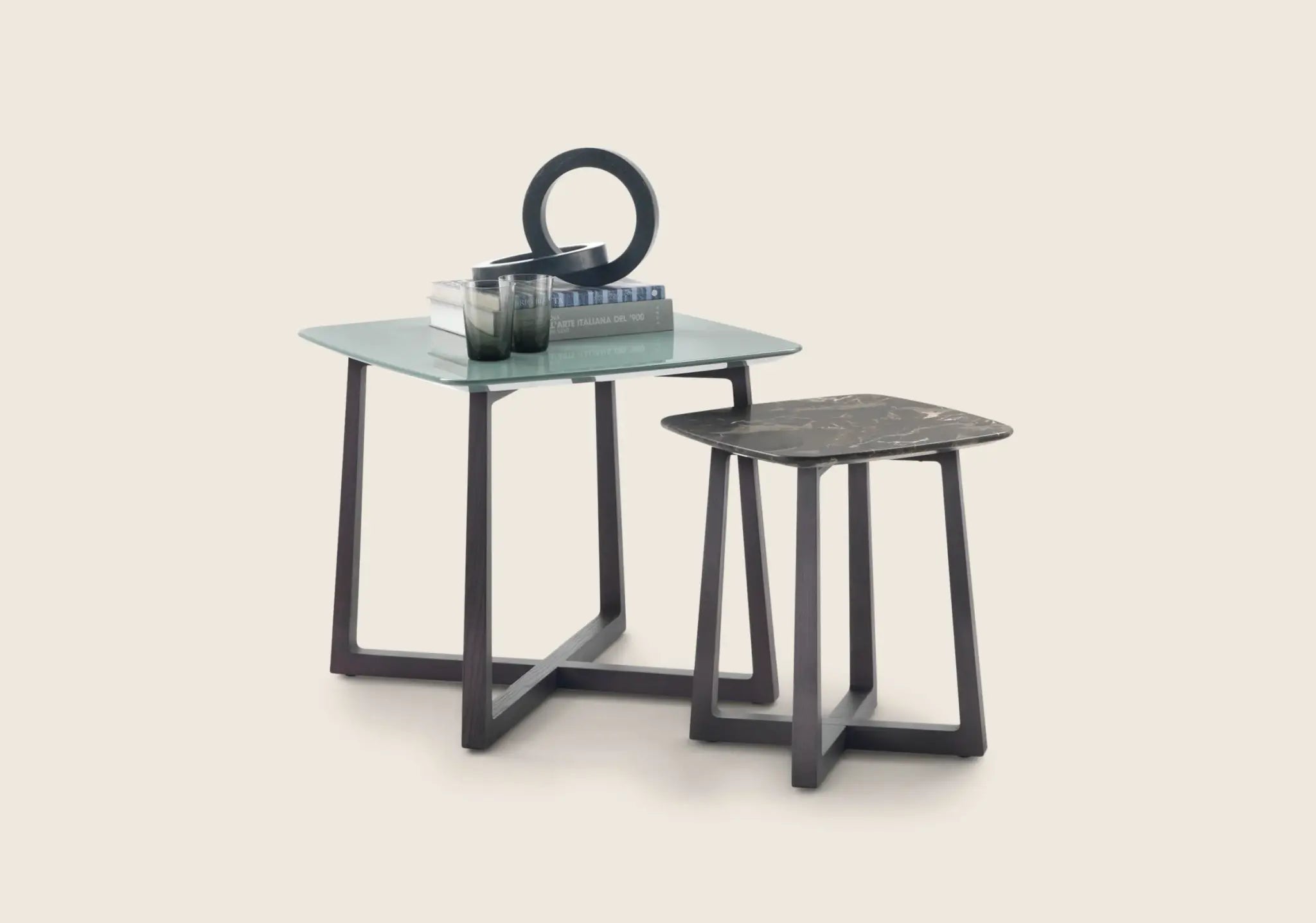 Gipsy Center And Side