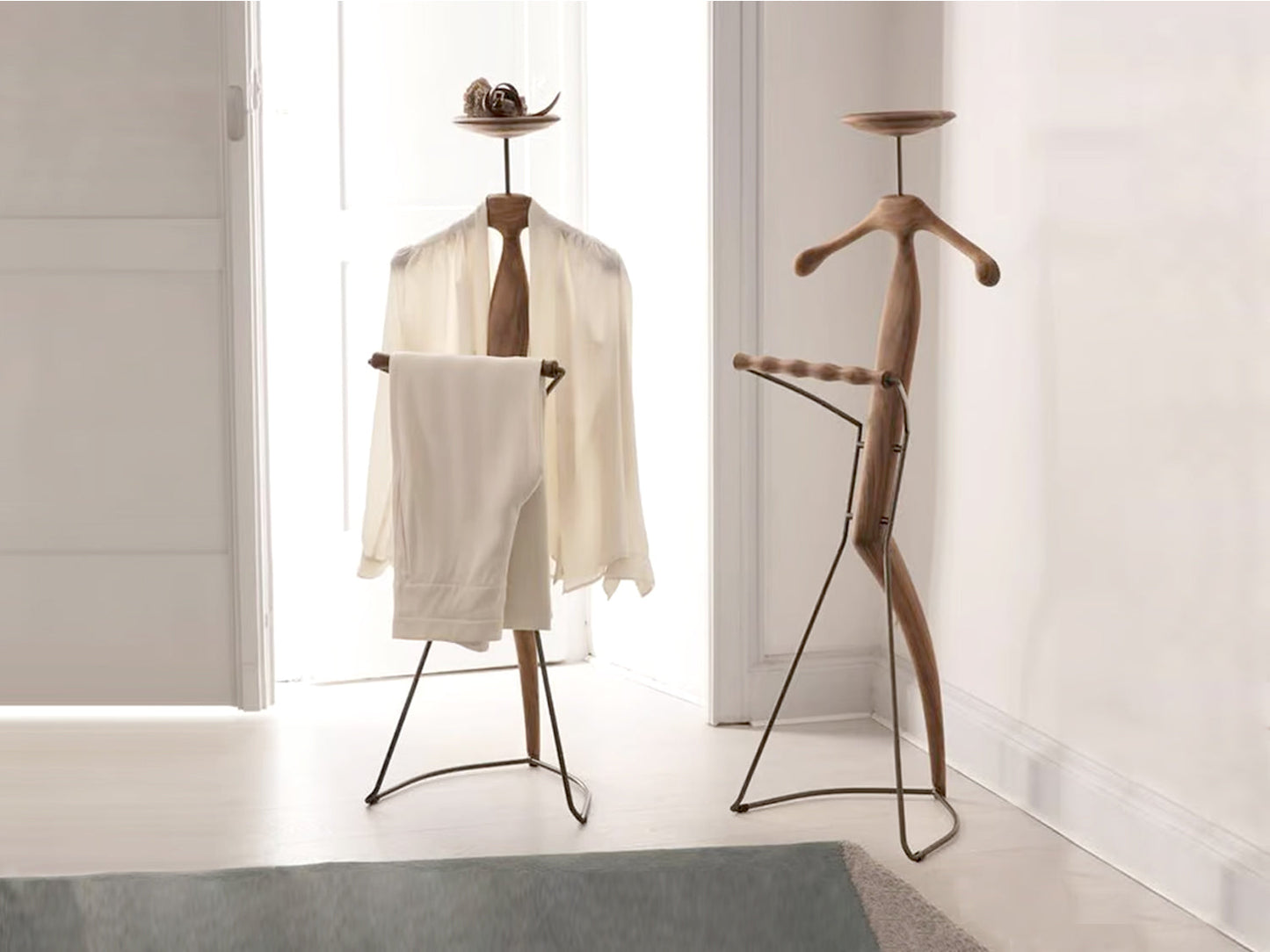 Sir-Bis 2 Clothes Stand