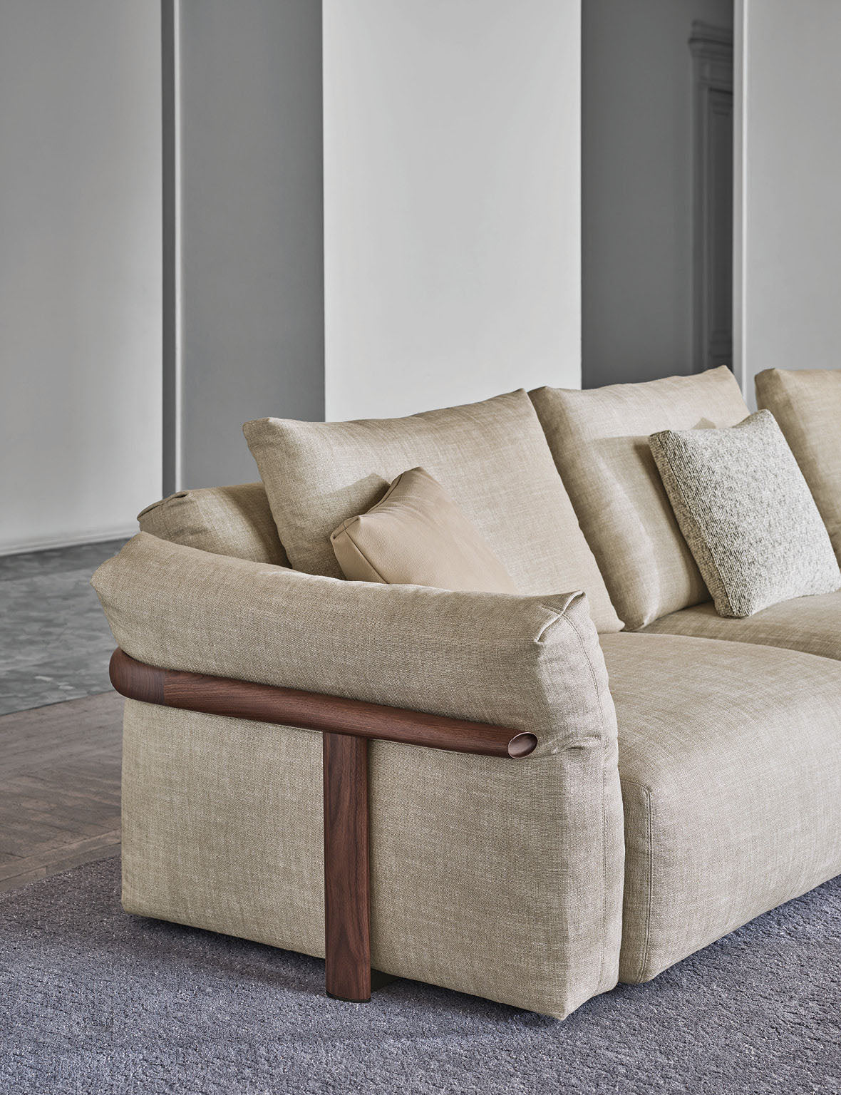 RONNY sectional sofa design by Gabriele & Oscar Buratti
