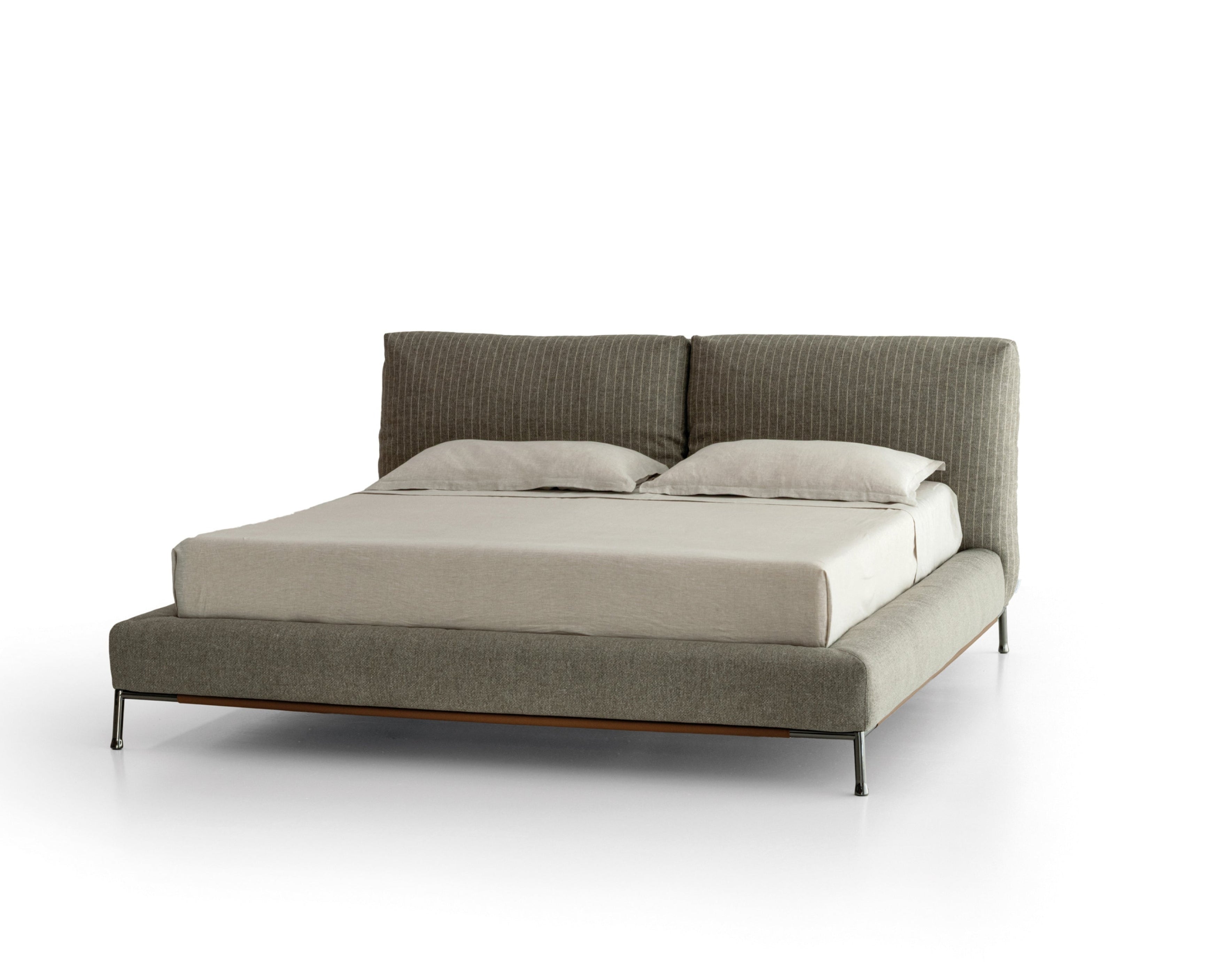 Chapeau Bedframe