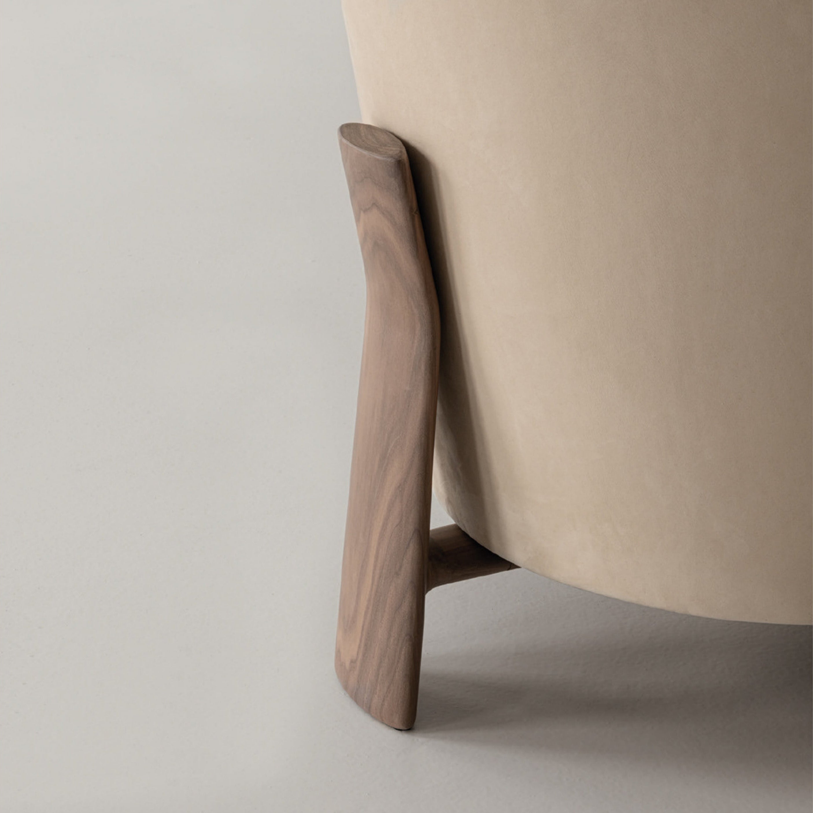 Catarina Armchair