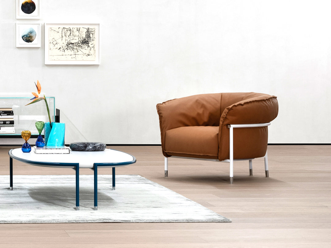 MAC armchair