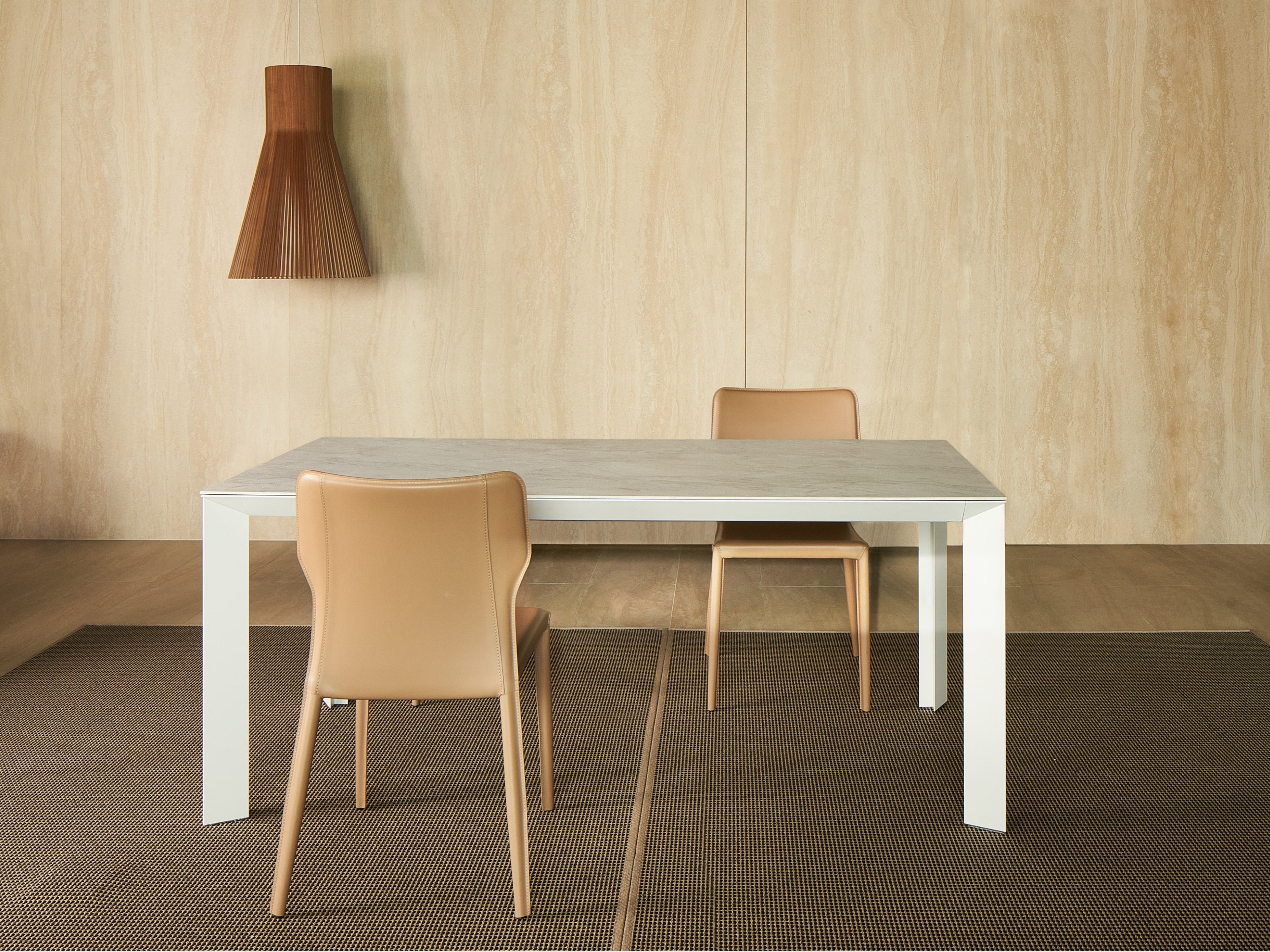 Diamante Extendible Table