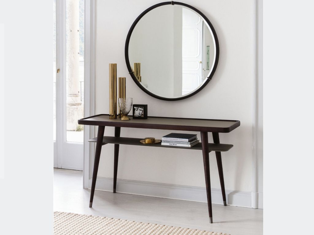 Chantal Console