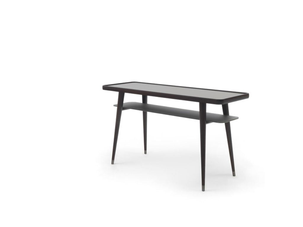 Chantal Console