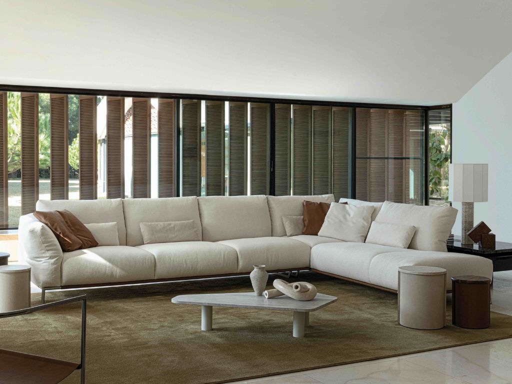 Chapeau Sectional Sofa