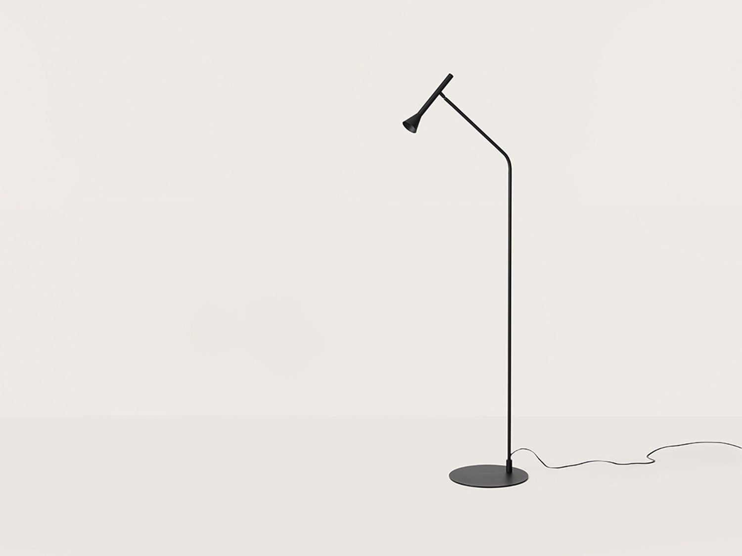 Lyb Floor Light