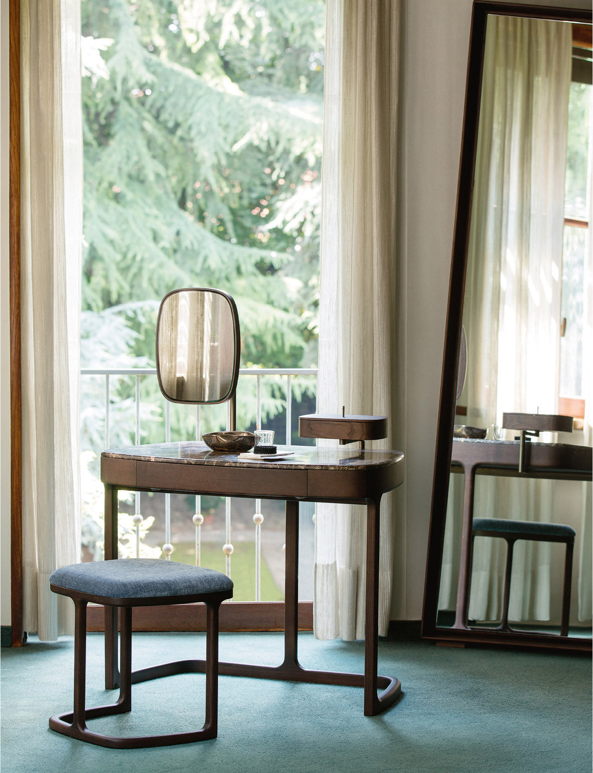 Maskara Coiffeuse Desk