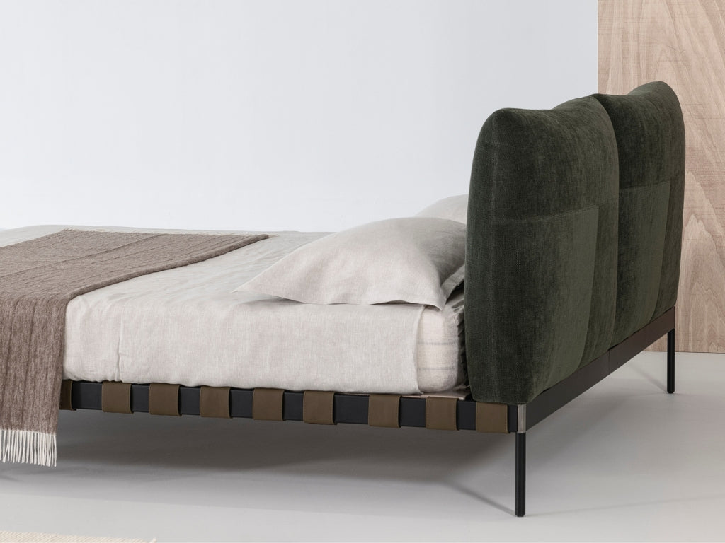 Oscar Bedframe