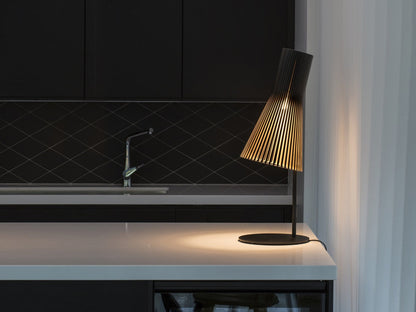 Secto 4220 Table