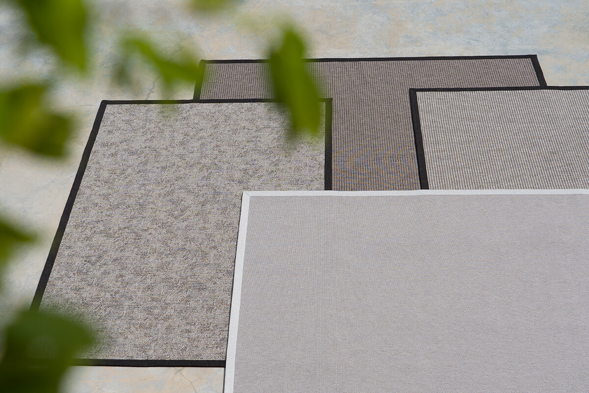 In-Out | Flatweave